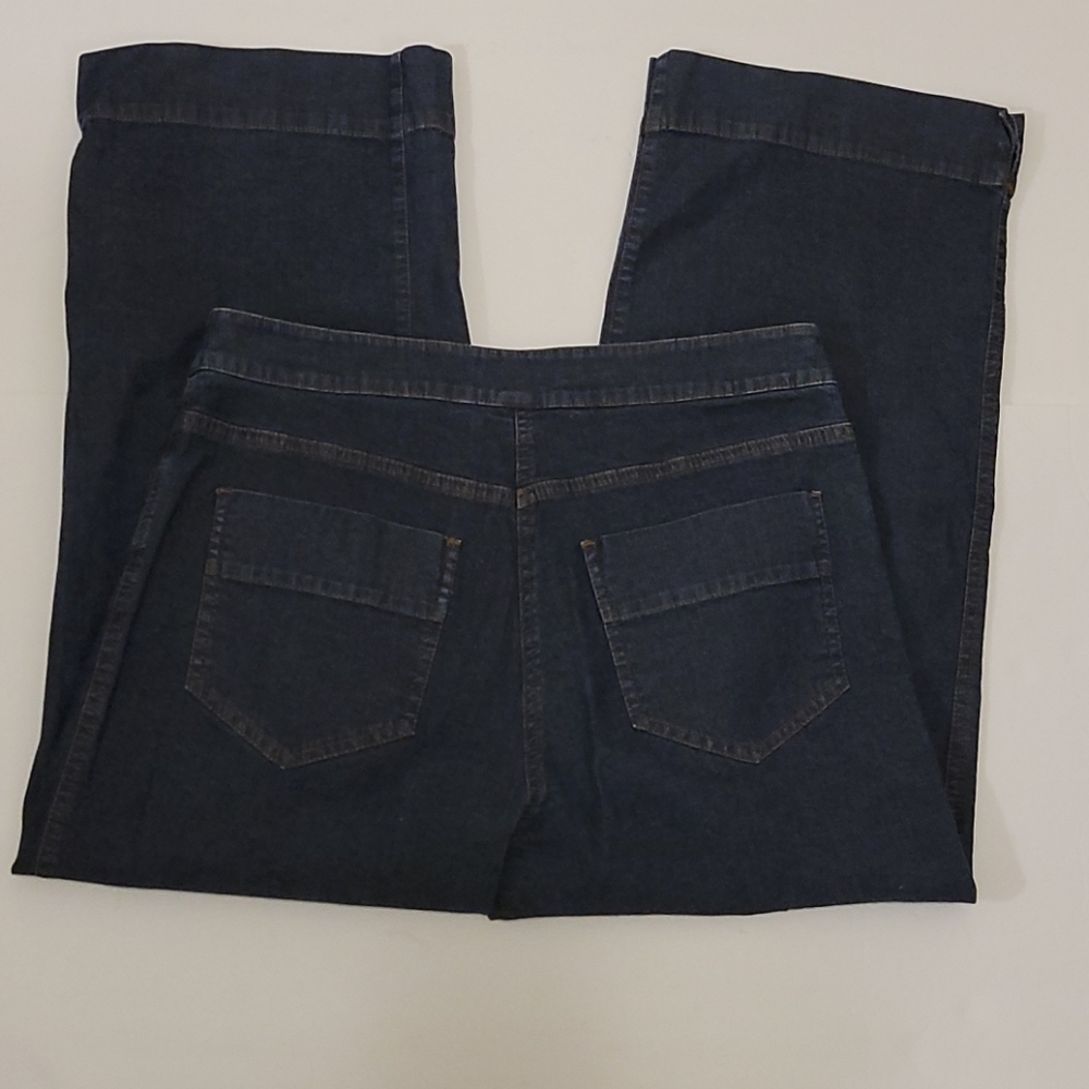 Eileen Fisher blue capris size S